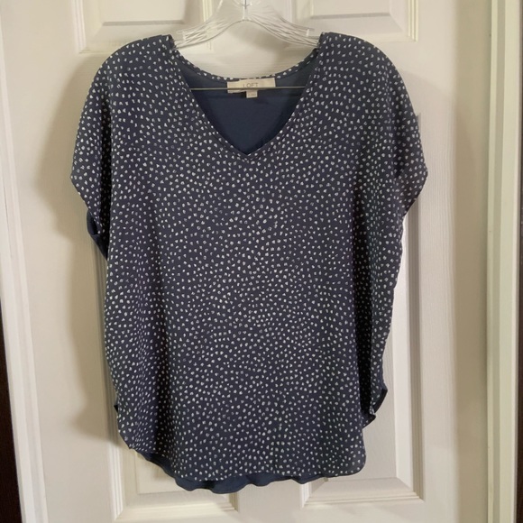 Loft Blue/White Spot Print V Neck Blouse size Small - Picture 1 of 7